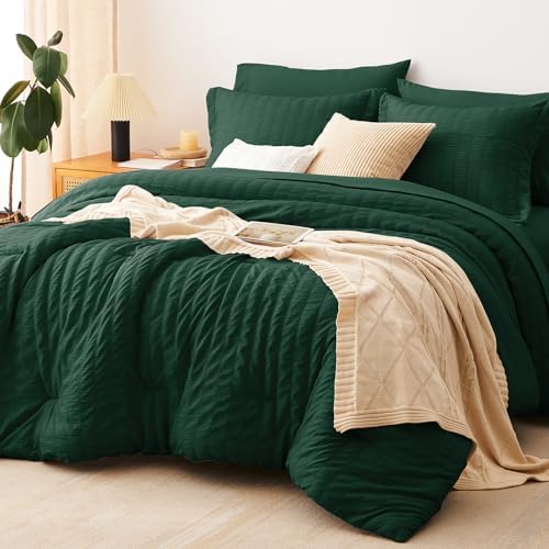 CozyLux California King Comforter Set Emerald Green Seersucker Bed in a Bag