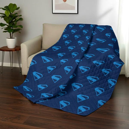 Northwest DC Comics Superman Above Metropolis Reversible Quilted Throw Blanket, Comfy Iconic Throw, Adults Boys Girls, Legendary Superhero Bedding for Bed, or Couch, 60 x 80 inches