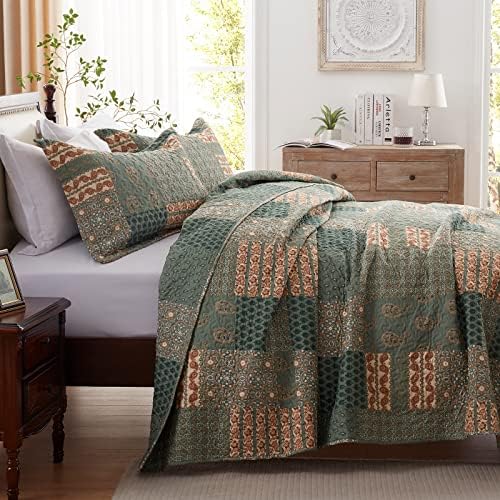 LEAONME Quilt Set King Size 3 Piece Bedspread Lightweight Microfiber Floral Paisley Olive Green, 98x106 Inch