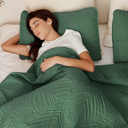 Exclusivo Mezcla Lightweight King Quilt Bedding Set, Soft Microfiber