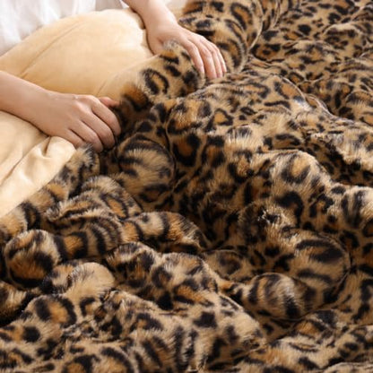 YIKUSH Leopard Print Faux Fur Comforter Set, Fluffy Cheetah Comforter Full