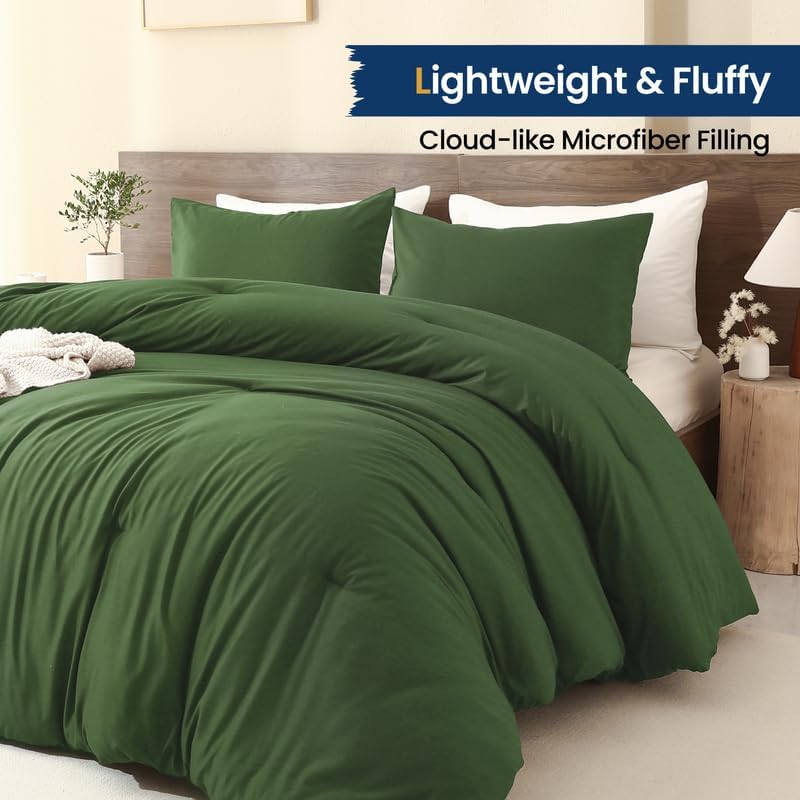 Paxrac Moss Green Queen Comforter Set, 3 Pieces Lightweight Solid Bedding Set, Soft Fluffy Comforter, All Season Bed Set (90"x90" Comforter & 2 Pillowcases)