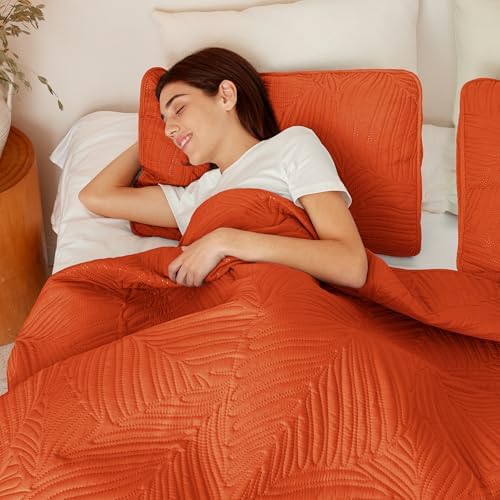 Exclusivo Mezcla Lightweight King Quilt Bedding Set, Soft Microfiber