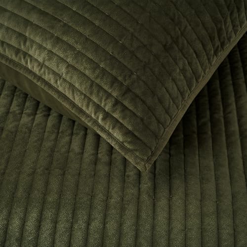 Wonderful - Velvet Quilt Set Queen Size Olive Green, Soft Cotton-Feel Plush Coverlet with Shams, Premium Vertical Channel Stitched, Lightweight All-Season Bedspread