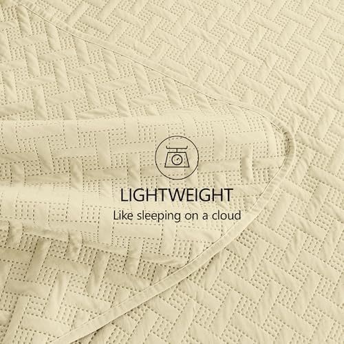FLYMME Twin Quilt Set,Lightweight Butter Yellow Bedspreads,Basket Weave Pattern,Ultra Soft Microfiber Bedspread Bed Coverlet 2 Pieces for All-Seasons (1 Quilt,1 Shams)