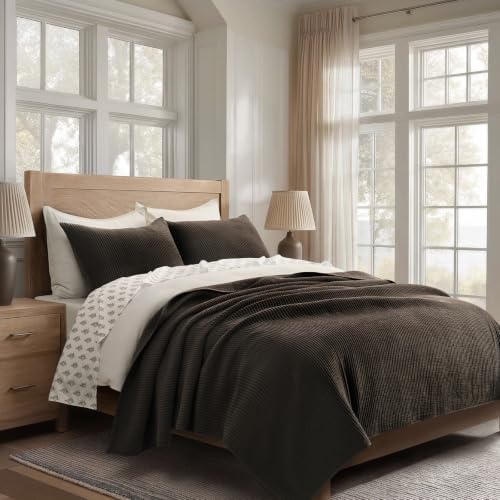EVERGRACEHOME Cotton Ribbed Matelassé Coverlet Set, King Size, Dark Brown