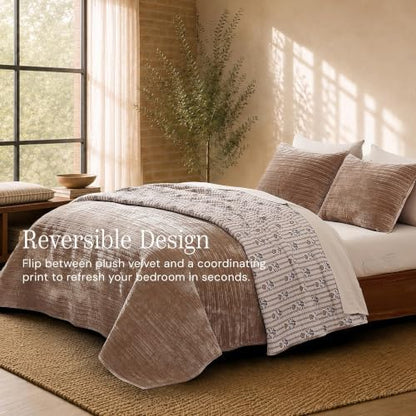 BLOOMHAVEN Brown Velvet Quilt King Size - Reversible King Quilt Bedding Set