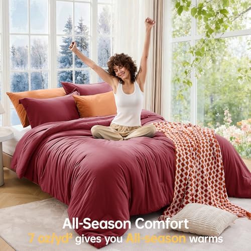 MUXHOMO California King Comforter Set, All Season Ultra Soft Down Alternative Bedding - 3 Piece Lightweight Bed Set Includes 1 Comforter (104"x96") and 2 Pillow Shams (20"x36"), Burgundy Red