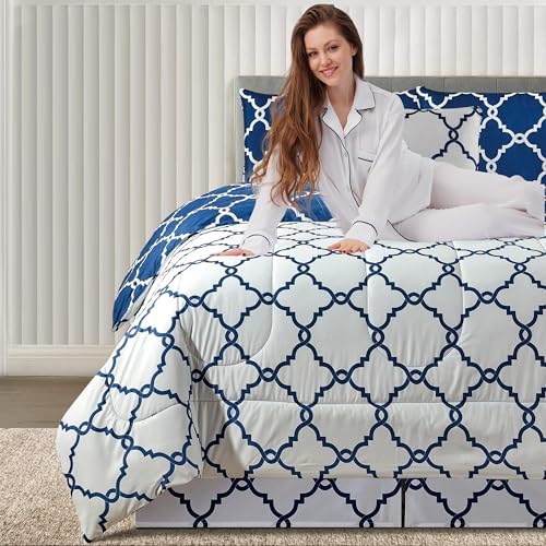 LUX Décor Reversible 5pc Queen Comforter Set, Printed Bedding Set, All-in-One Bed in a Bag, Includes 1 Comforter, 2 Pillow Shams, 1 Decorative Pillow & 1 Bed Skirt (Quatrefoil Navy,Queen)