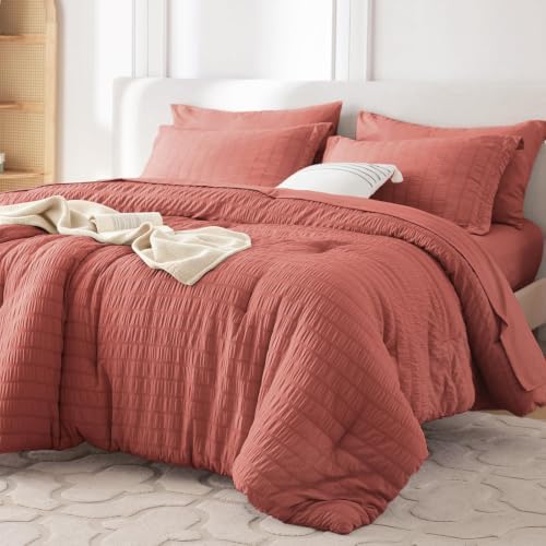 MUXHOMO 7 Pieces King Comforter Set, Seersucker Bed in a Bag King Size, All Season Luxury Bedding Set with Comforter, Flat Sheet, Fitted Sheet, Pillowcases & Shams, Coral