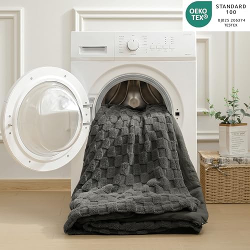 HIG 4pc 2-in-1 Twin-XL Comforter Set with Detachable Fluffy Blanket, Dark Gray