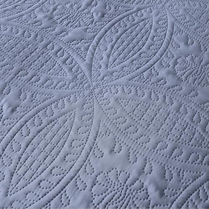 akkialla 118"x106" Bluish Grey California King Quilt Set, Oversized Floor-Length Bedspread, Modern Coin Pattern Microfiber Coverlet, 3-Piece All Season Bedding with 2 Pillow Shams