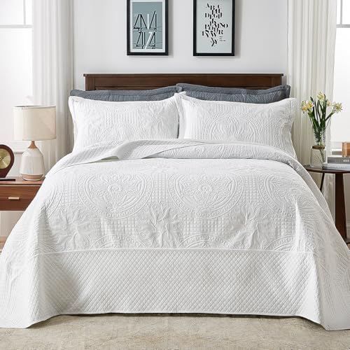Qucover Queen Bedspread Medallion Pattern Quilt Bedding Set 3 Piece White