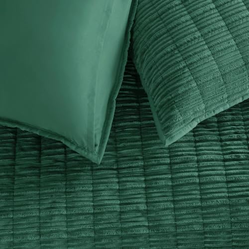 Wonderful Corduroy Texture Hunter Green Quilt Set Queen - Hypoallergenic Skin-Friendly Soft Plush Velvety Touch Bedspread, Classic Vertical Striped Lightweight Coverlet for All Season, 106"x94"