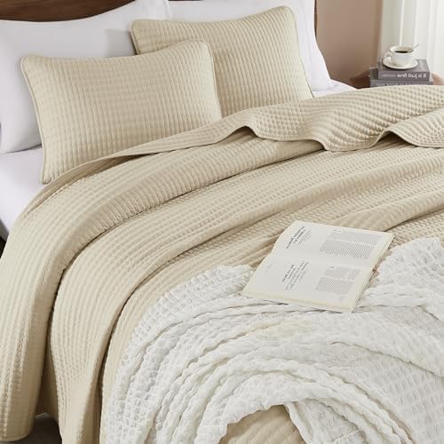 King Size Quilt-Lightweight Bedspreads Beige King Quilt Bedding Set