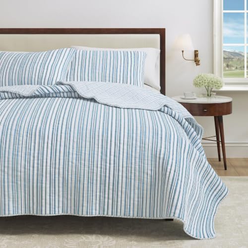 Great Bay Home Striped Quilt Set - 2-Piece Twin/Twin XL Size Spring Bedding Set - Lightweight, All-Season, Reversible Bedspread (Blue)