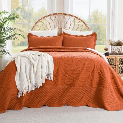 EVENHUG Oversized King Bedspreads California King Quilt Set with Pillow Shams Extra Wide Large King Size Quilts Lightweight Coverlet Bedding Sets Caramel 120"x120"
