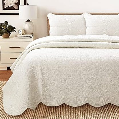 Cozy Line Home Fashions 100% Cotton Medallion Off White Matelasse Embossed Bedding Quilt Set, Reversible Lightweight Bedspread, Coverlet for All Season (Ivory, Oversized King - 3 piece)