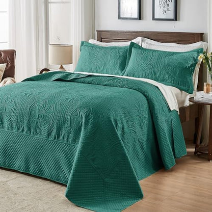 Qucover Alaska King Bedspread 132x 120, Extra Wide Oversized King Bedspread, 3 Piece Soft Microfiber Lightweight Oversized King Quilts Comforter Set, Vintage Persian Pattern, with Pillow Shams, Teal