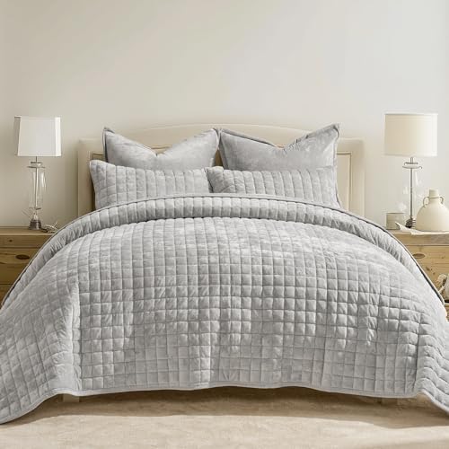 RECYCO Channel Box Stitch Velvet Quilt Set, Twin/Twin XL Size, Frost Gray