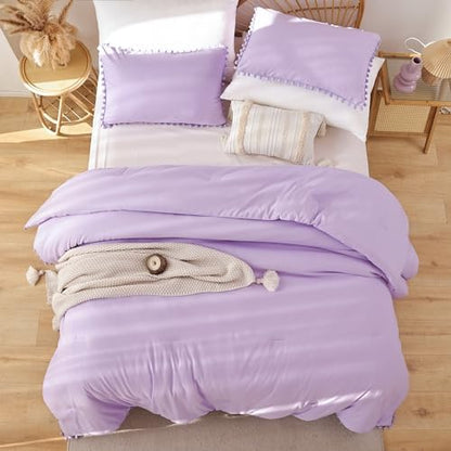 YIRDDEO Twin Comforter Set - Comforter Twin Size Bed with Ball Pom Fringe, Soft Bedding Set for All Seasons - 2 Pieces, 1 Comforter (66"x90") & 1 Pillow Sham(20"x26"), Lavender Purple