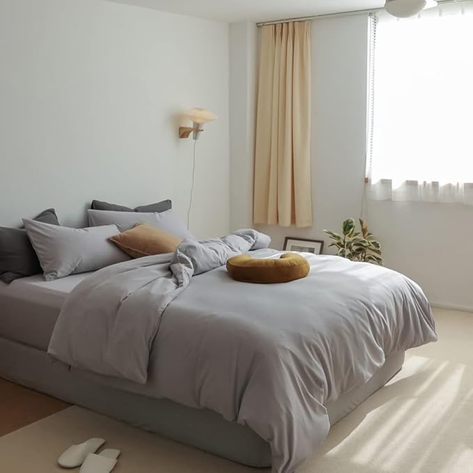 CLOTHKNOW Light Grey Full Size Comforter Set Gray Bedding Comforter Sets Men Women Bedding Sets Soft Comforter with 2 x Pillow Cases