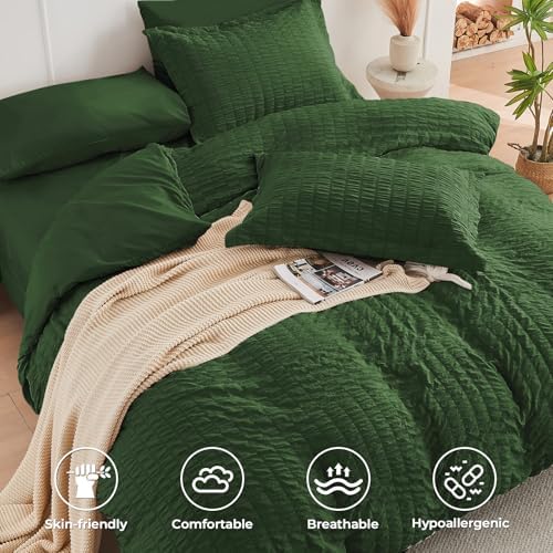 HYMOKEGE Dark Green California King Comforter Set Seersucker 7 Pieces, All Season Luxury Bed in a Bag Queen for Bedroom, Bedding Set with Comforter, Sheets, Pillowcases & Shams