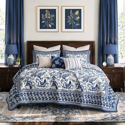 FLYMME Blue and White Vintage Floral Quilt Set King/Cal King Size, 3-Piece Classic Reversible Bedspread Coverlet with 2 Pillow Shams, Lightweight Botanical Bedding Set for All Season