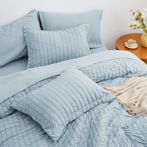 Love's cabin Seersucker Light Blue Queen Comforter Set