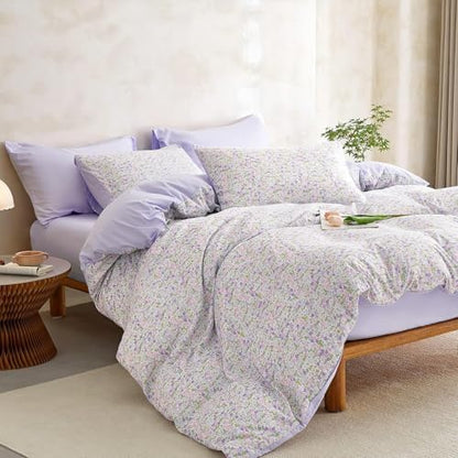 Wake In Cloud - Floral Comforter Set, Cute Vintage Flower Cottagecore Aesthetic for Women Teen Girls, Soft Lightweight Dorm Bedding, 3 Pieces, Lilac, Twin/Twin XL Size