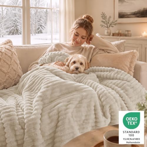 CozyLux Fleece Full Size Comforter Sets, 3 Piece Winter Warm Beige Bedding
