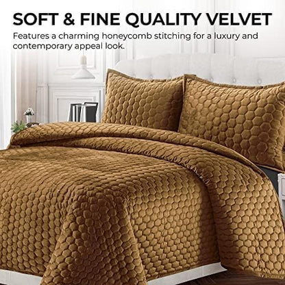 Tribeca Living Lugano Oversized Velvet Quilt Set - All Season, Extra Large, 2 Piece Twin Size Comforter Set with 1 Pillow Sham in Camel Honeycomb Pattern 260GSM