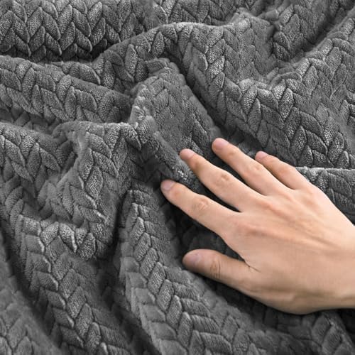ChiXpace Fleece Queen Comforter Set Grey, Fluffy Flannel Bed Set 3 Pieces
