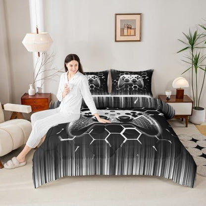 Manfei Videogames Reversible Comforter Set Twin Size, Geometric Honeycomb Gameapd Down Comforter with 1 Pillowcase, Modern Gamer Bedding Set 2pcs for Kids Boys Room Decor Gaming Duvet Insert