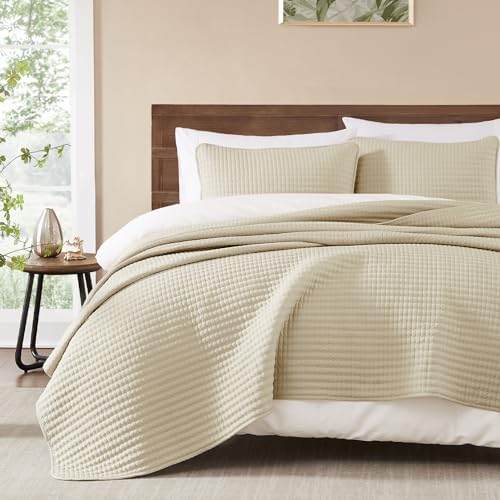King Size Quilt-Lightweight Bedspreads Beige King Quilt Bedding Set