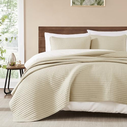 King Size Quilt-Lightweight Bedspreads Beige King Quilt Bedding Set