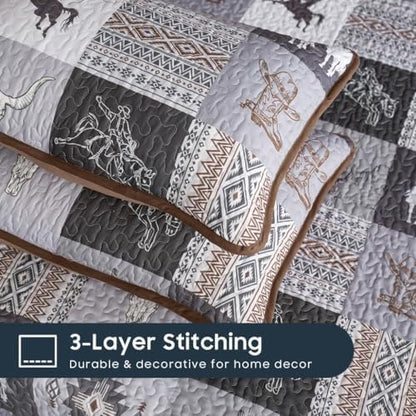 Wake In Cloud - Western Quilt Set, Southwestern Aztec Country Horse Cowboy Rustic Ranch Pattern Printed, Reversible Lightweight Bedspread Coverlet, 3 Pieces, Gray Brown, Queen/Full Size