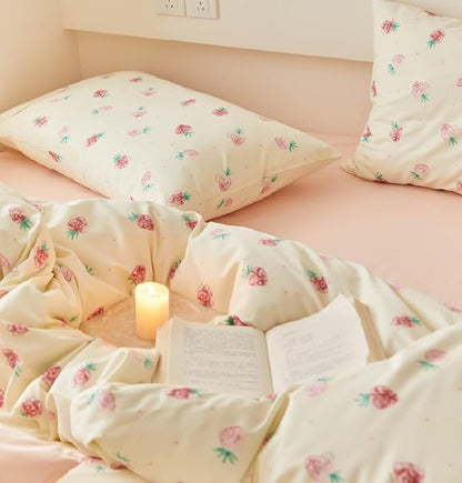 Nayoroom Strawberry Duvet Cover Set Twin Size Girls Cute Pink Strawberries Kawaii Comforter Cover 2 Pieces Soft Lightweight Microfiber Cream White Bedding with Zipper Closure