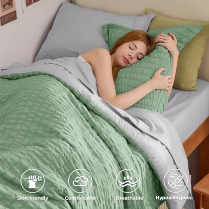 HYMOKEGE Sage Green/Light Grey Twin Comforter Set Seersucker 5 Pieces, All Season Luxury Bed in a Bag for Bedroom, Bedding Set with Comforter, Sheets, Pillowcase & Sham