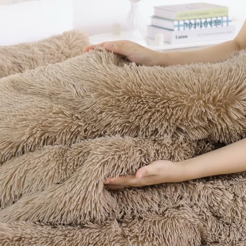 Smoofy Fluffy Full Size Comforter Set, Khaki Faux Fur Comforter Set 3 Pcs
