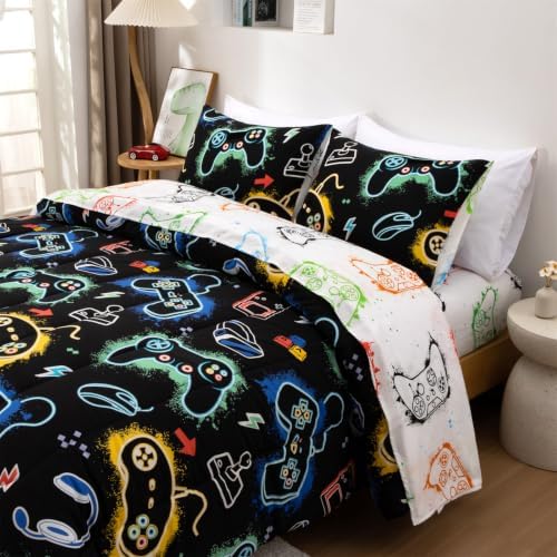 Holawakaka Kids Glow in The Dark Gamer Queen Size Bedding Set 5 Pieces