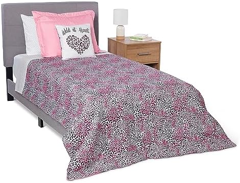 Northwest Classics Twin Sized Wild at Heart 6-Piece Bed in a Bag Set, All Seasons Bedding for Girls and Boys, Comforter, Flat Sheet, Fitted Sheet, Pillowcase, Pillow, Sham