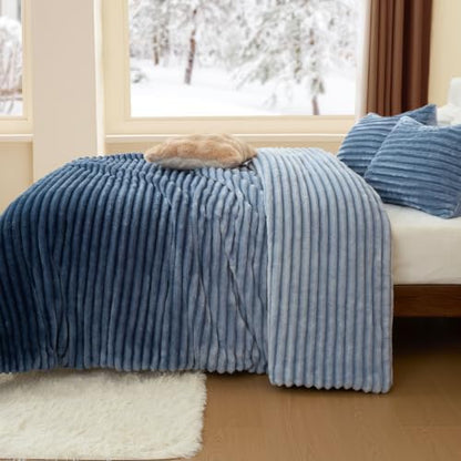 BEDELITE Fleece Full Comforter Set, Fluffy Bed Set, Blue Ombre