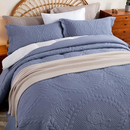 EVENHUG Oversized King Bedspreads California King Quilt Set with Pillow Shams Extra Wide Large King Size Quilts Lightweight Coverlet Bedding Sets Blue 120"x128"