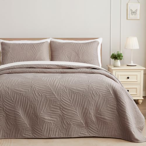 Exclusivo Mezcla Lightweight Twin Size Quilt Bedding Set, Soft Microfiber
