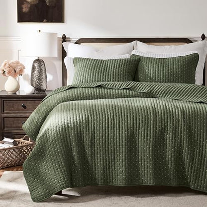 WDCOZY Olive Green Cross Stitch California Cal King Size Quilt Set, Oversized Striped Lightweight Soft Bedspread, Channel Farmhouse Rustic Coverlet, All Season Country Bedding, Thin Comforter