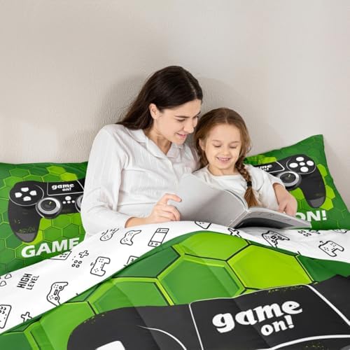 Boys Gamepad Reversible Twin Size Comforter Set,Kids Gamer Video Game Decor All Season Bedding Set,Teens Geometric Comforter,Children Green Hexagon Decor Quilt Set Bedroom Collection 2Pcs