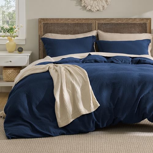 Bedsure Textured Duvet Cover Queen Size, Soft & Breathable Comforter Cover for All Season, 3 Pieces Wrinkle-Resistant Zipper Bedding with 8 Corner Ties, Navy Blue