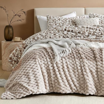 Petrichor Fluffy King Comforter Set - Taupe and White Striped Faux Fur Blanket for King Bed, Ultra-Soft Warm Bedding for Winter & Fall, Cozy 3 Piece Bed Set (1 Comforter & 2 Pillowcases)