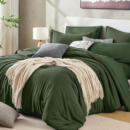 Sasttie Queen Comforter Set 7-Piece Dark Green, Pre-Washed Bed in a Bag